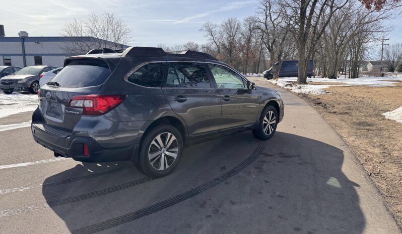 Subaru Outback 2018 full