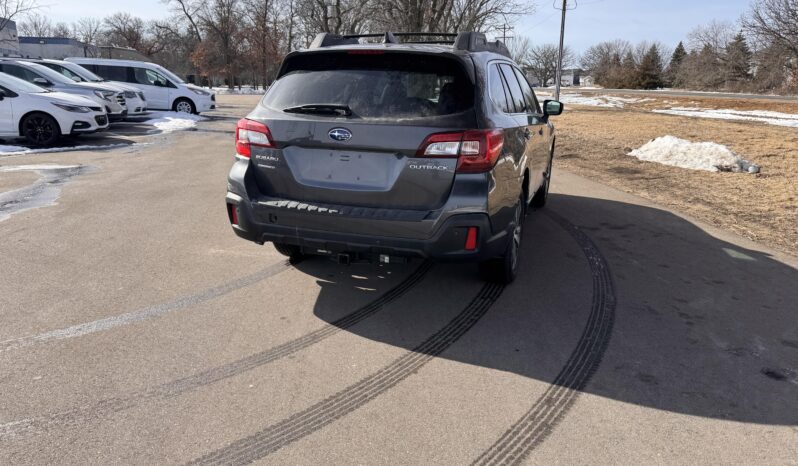 Subaru Outback 2018 full